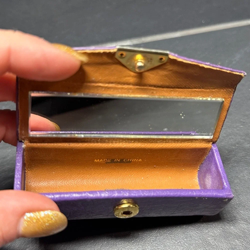 Buxton Vintage Purple Genuine Leather Lipstick Case with Mirror Gold Tone Snap - Picture 5 of 9